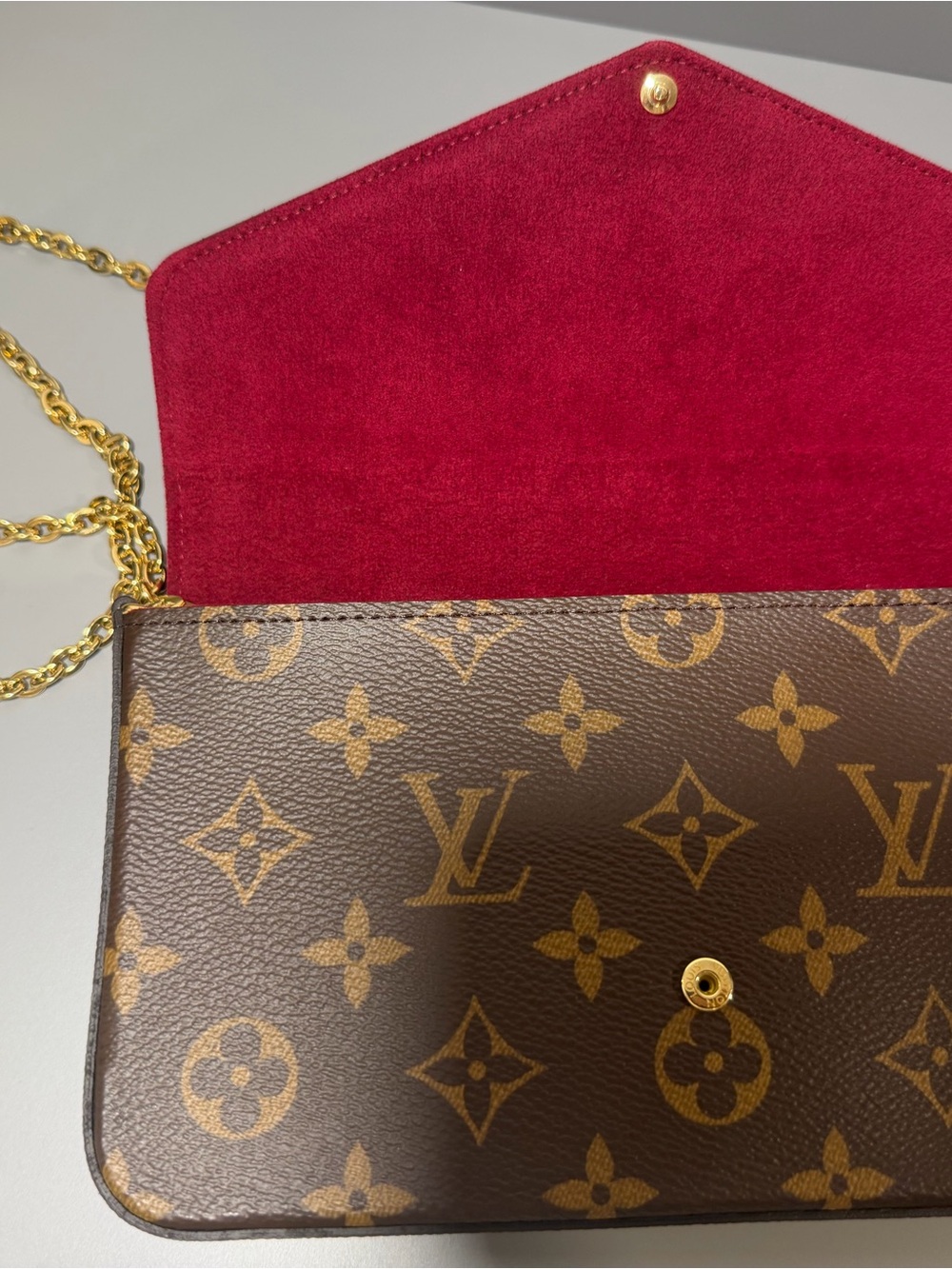 Louis Vuitton Monogram Pochette Felicie - Picture 8 of 15